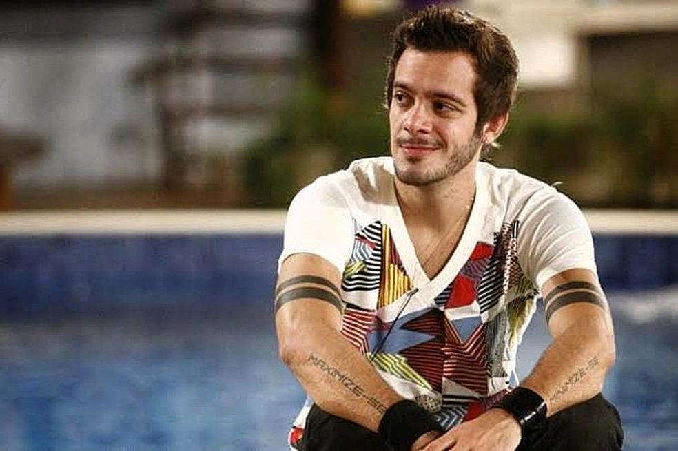 Max Porto, campeão do BBB 9, diz que gastou todo o prêmio de R$ 1 milhão  — Foto: Reprodução/Instagram