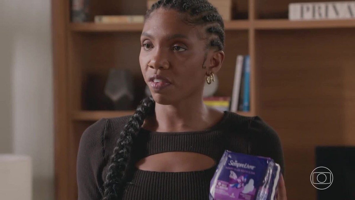 Elas Por Elas: ao voltar para casa sozinha, Vic usa a tecnologia para se sentir mais protegida | Sempre Livre