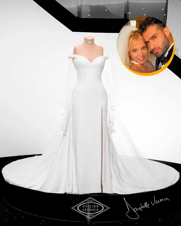 Vestido de noiva versace clearance