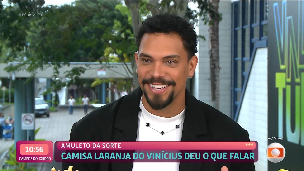 Vinícius dá spoiler sobre camiseta laranja da sorte que usou no BBB 25: 'Guardada para a Final'