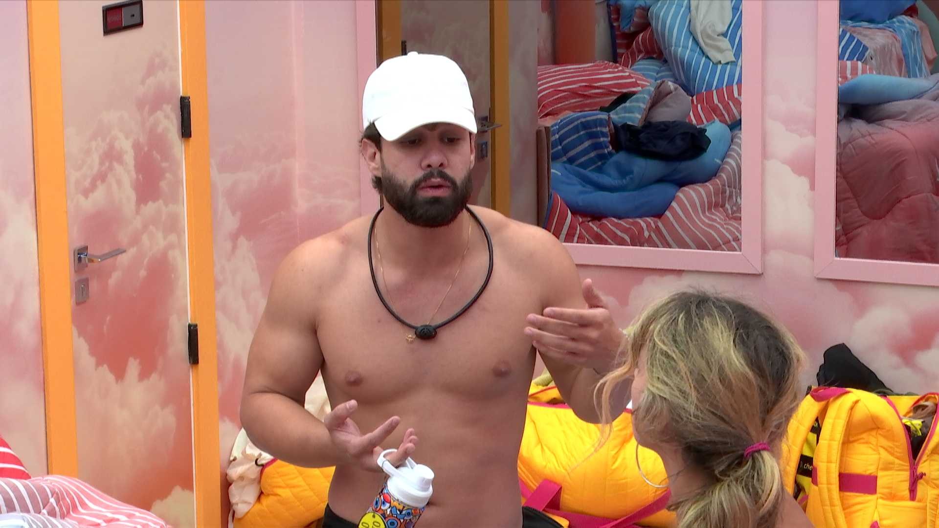 Paulo Augusto e Samira falam sobre jogo de Milena: 'Age como uma pessoa imatura'