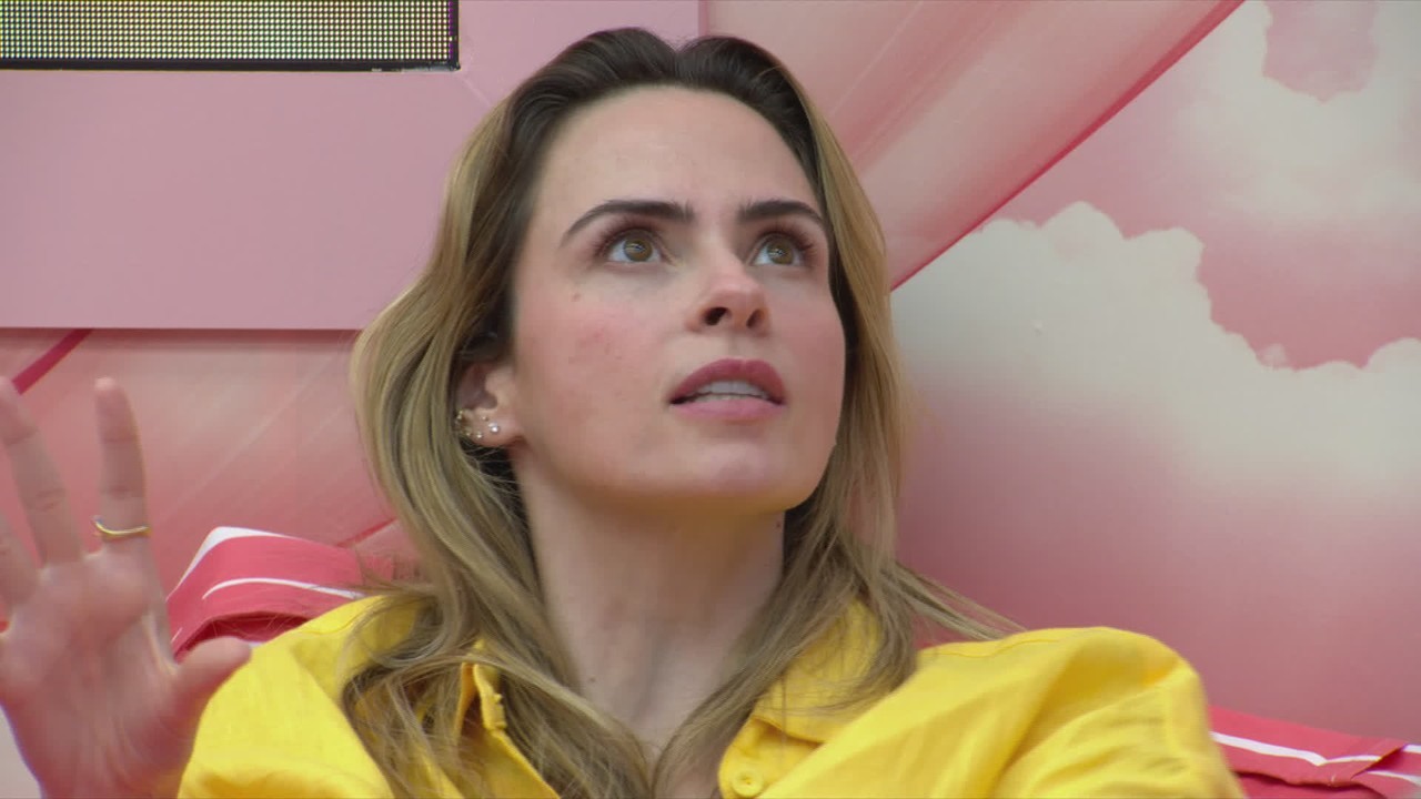 Ana Paula Renault conversa com Juliano Floss sobre o jogo de Alberto Cowboy: 'Enfiou os pés no freio'