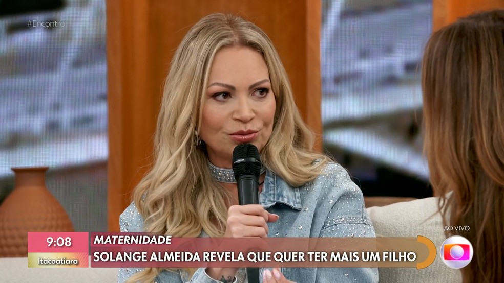 Solange Almeida conta que vai ser mãe aos 50 — Foto: Reprodução