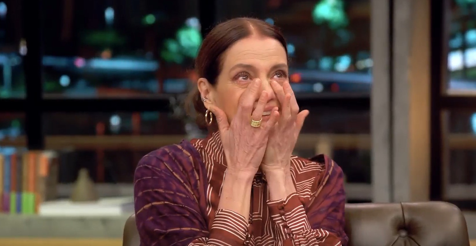 Denise Fraga se emociona ao falar sobre a morte da mãe dela: 'Eu me despedi por muito tempo'