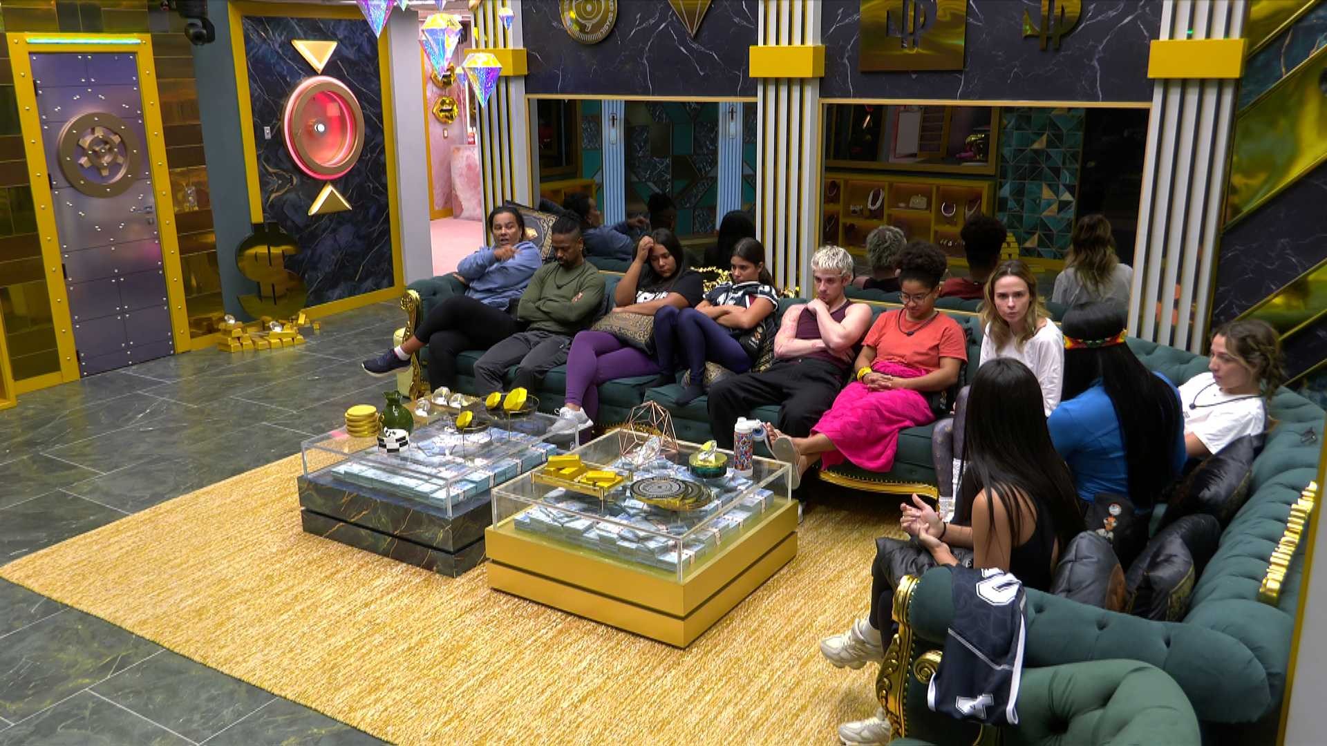 Cartola BBB: entenda a pontuação dos participantes que não estão no 12º Paredão