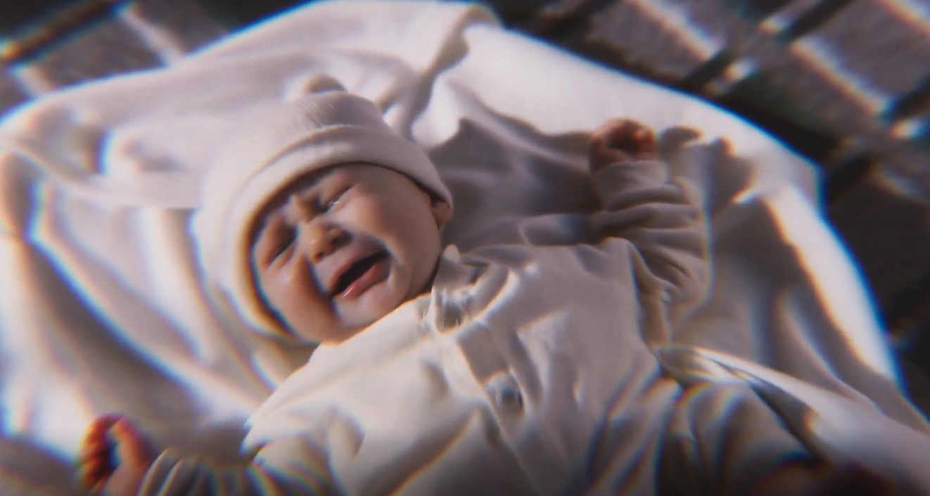 Coração Acelerado: flashback mostra o momento em que Walmir 'acha' João Raul ainda bebê na beira do rio