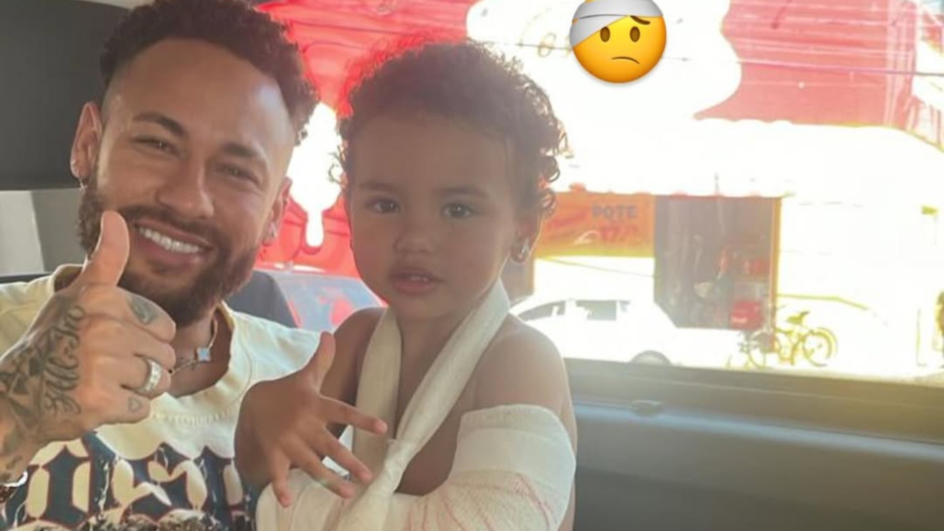 Filha de Neymar e Bruna Biancardi, Mavie faz 2 anos com braço engessado e ganha festa com bonecas