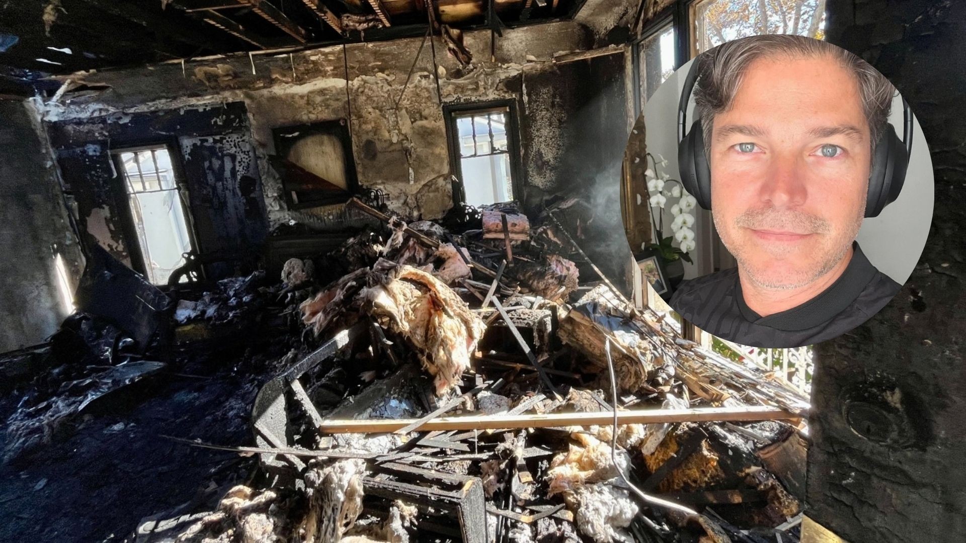 Residência destruída por incêndio em Beverly Hills, com estrutura interditada