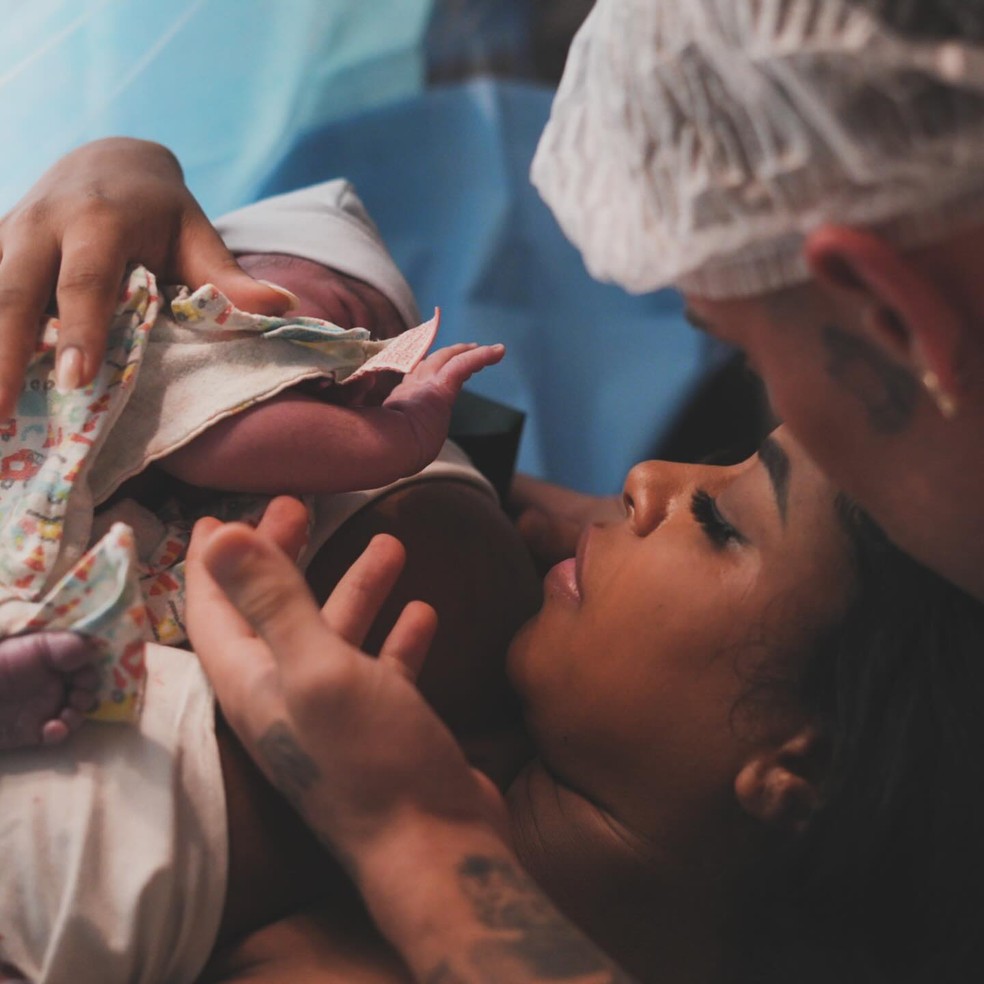 Nasce primeiro filho de MC Daniel e Lorena Maria — Foto: Instagram