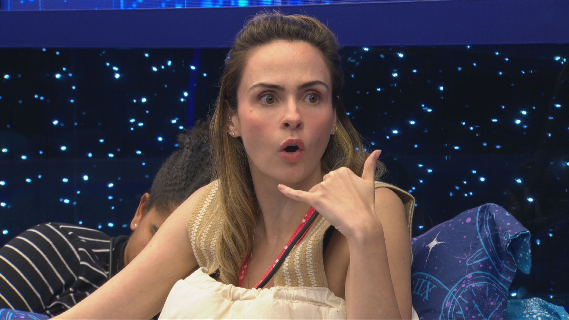 Ana Paula Renault critica estratégia de Alberto Cowboy: 'Vai querer ficar com os dois pés no freio'