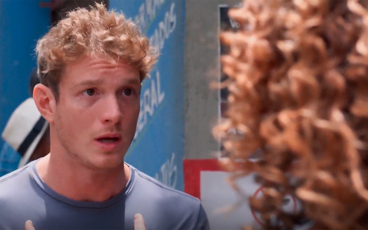 Viviane sai da prisão e rejeita Leonardo em Três Graças: 'A culpa é sua'