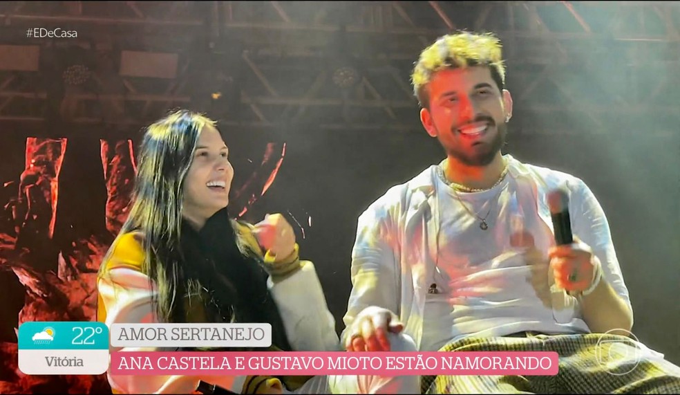 Gustavo Mioto se declara para Ana Castela em show  — Foto: Reprodução/Globo