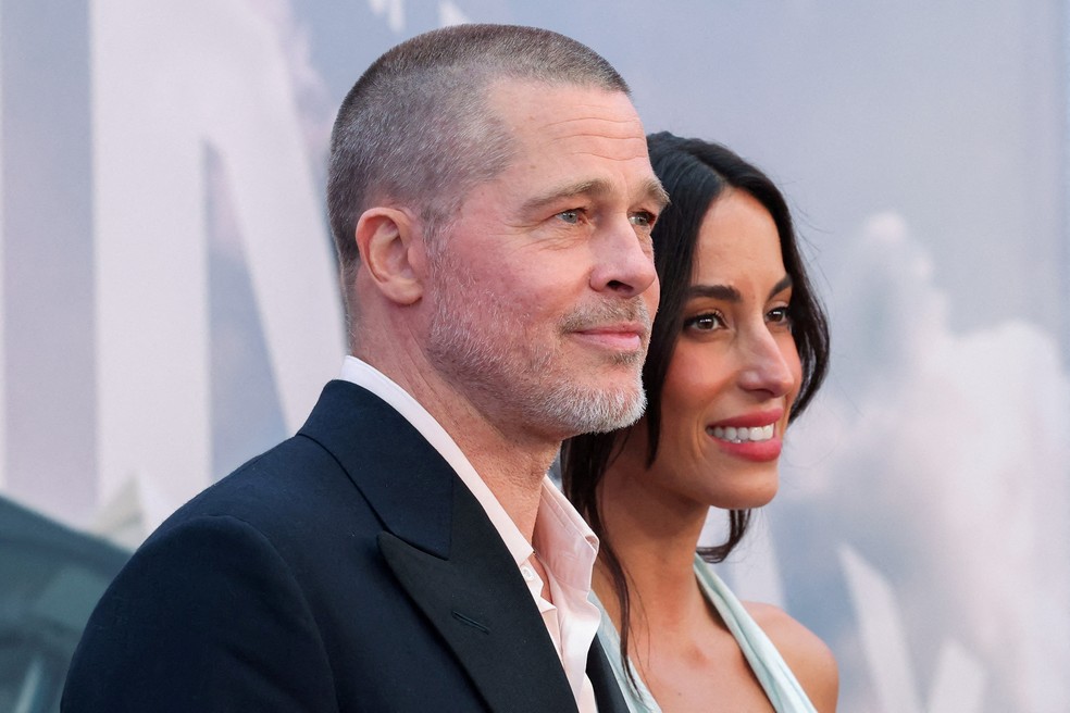 Brad Pitt e Ines de Ramon — Foto: Reuters