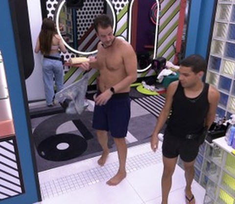 No BBB 22, Jessilane reclama de sister para Linn da Quebrada