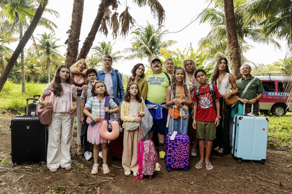Os Farofeiros 3: Comédia com Cacau Protásio ganha trailer e data no Caribe