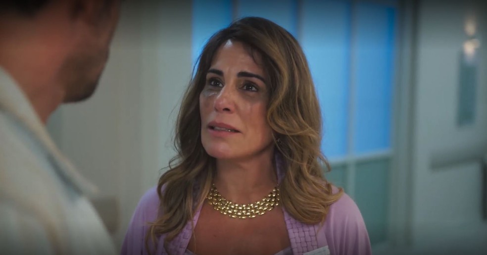 Irene (Gloria Pires) jura vingança a Caio (Cauã Reymond) — Foto: Globo