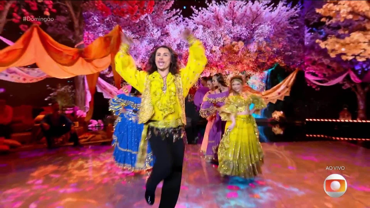Dança dos Famosos tem dança cigana, eliminação e Ivete Sangalo como jurada