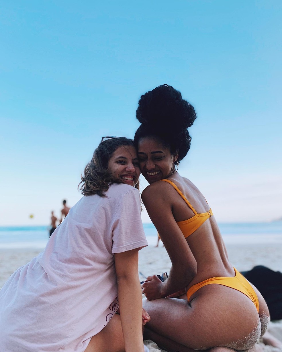 Branca e Ísis — Foto: Reprodução Instagram