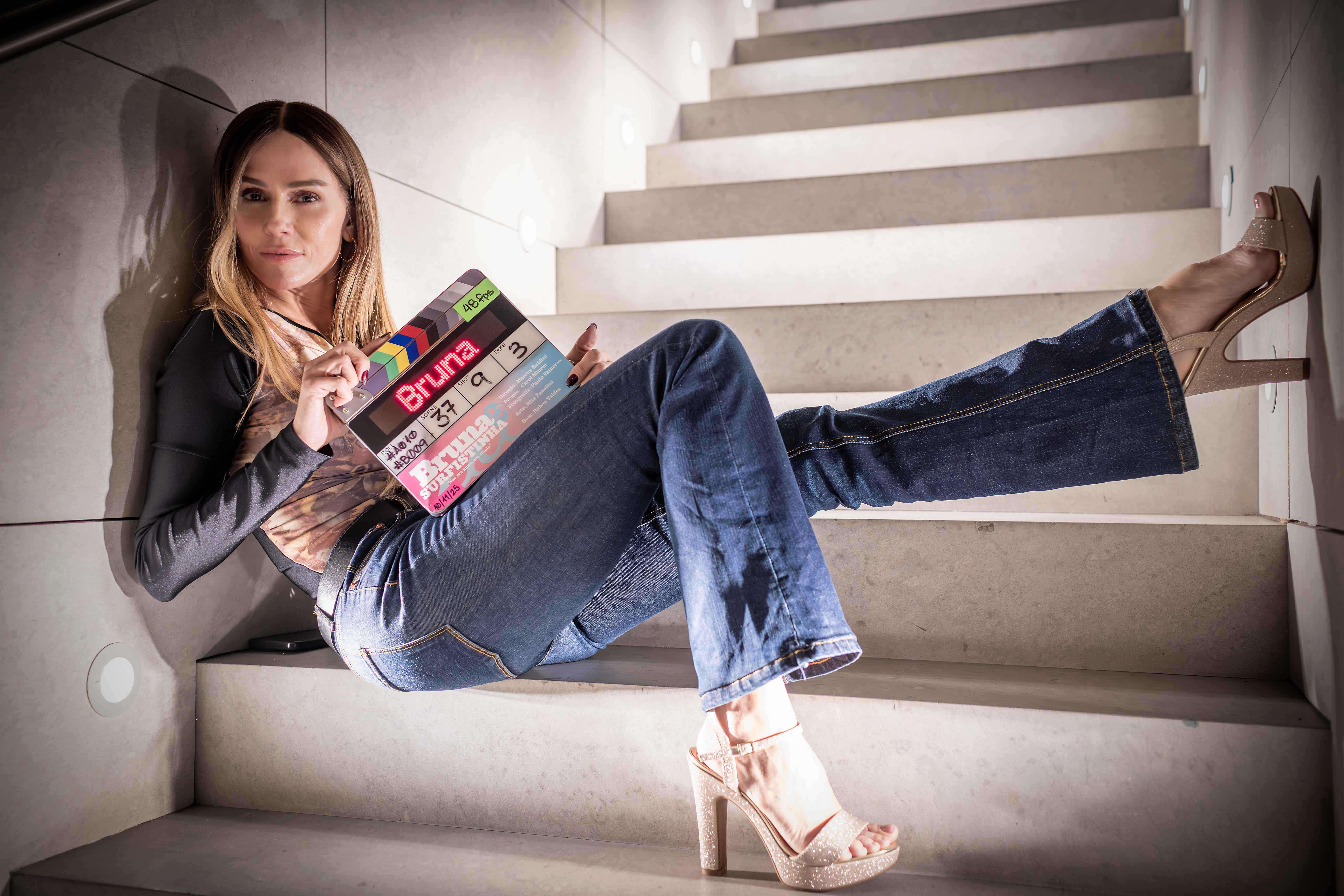 Veja primeira foto de Deborah Secco caracterizada para 'Bruna Surfistinha 2'