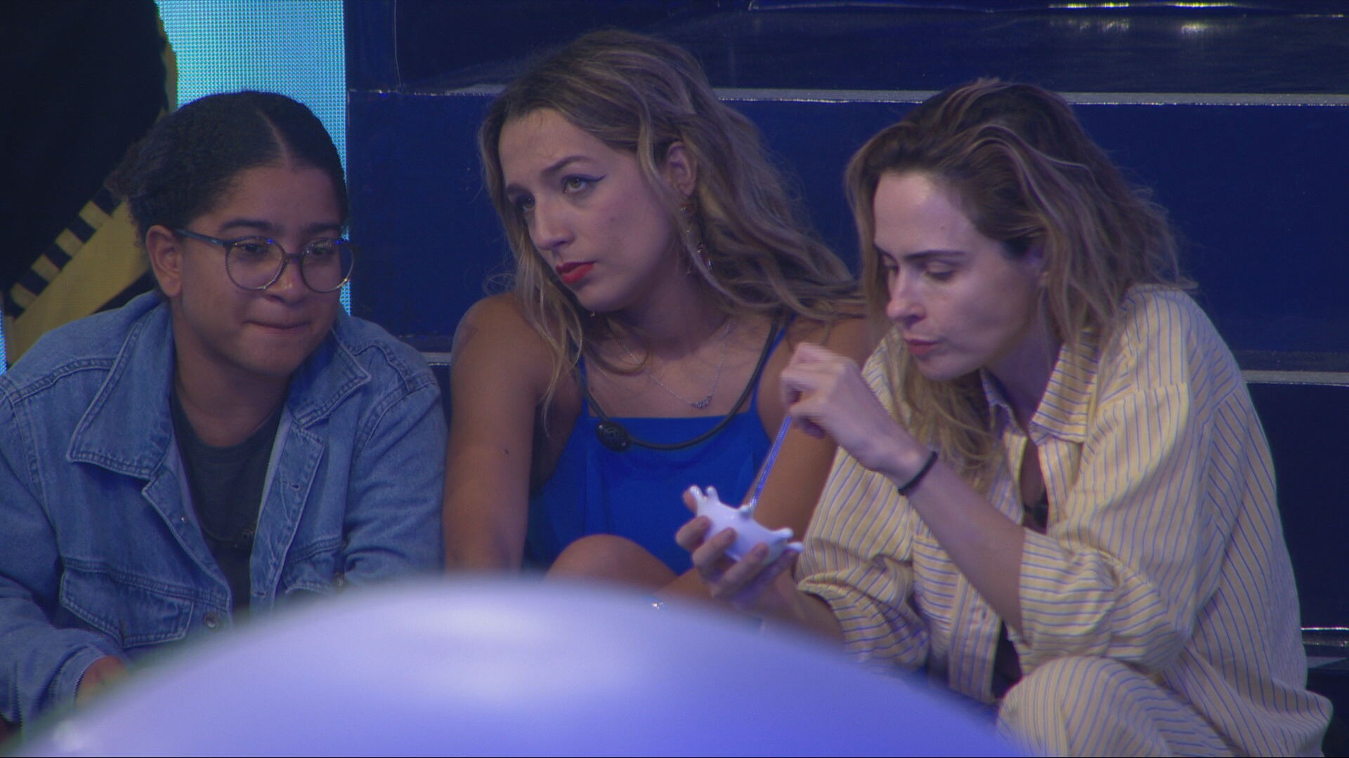 Milena desabafa com aliadas após indicar Babu Santana: 'Fiquei com peso na consciência'