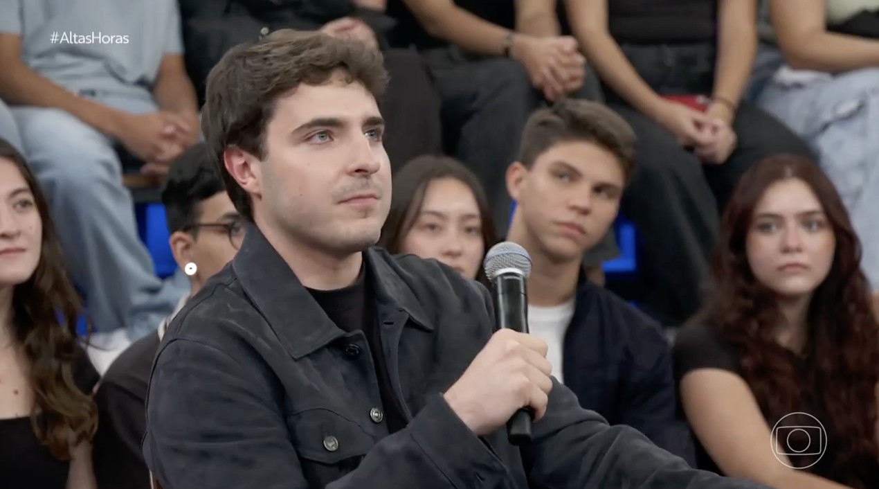 João Liberato, filho de Gugu, fala sobre sonho de ser apresentador: 'Gratificante seguir os passos do meu pai'