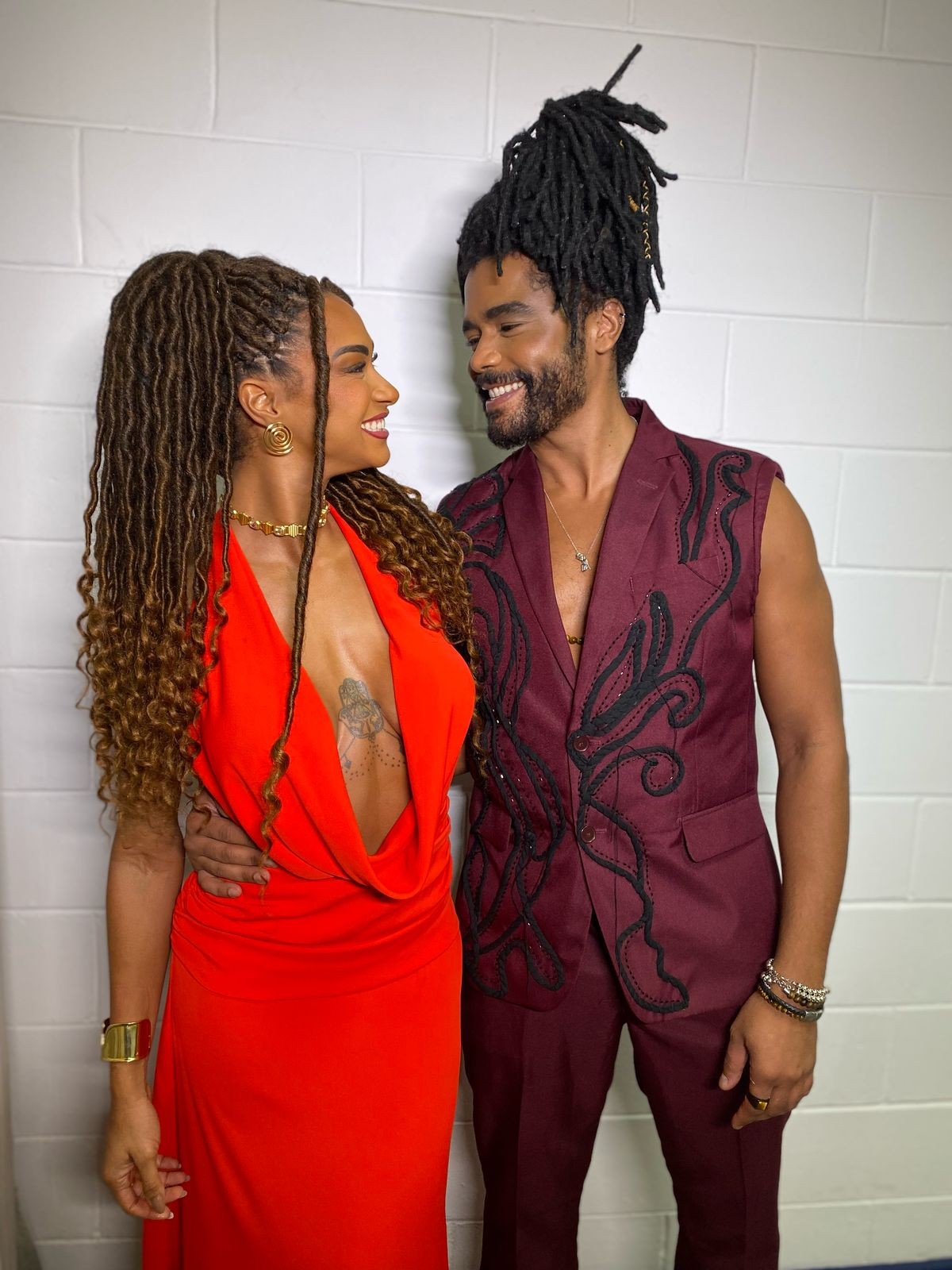 Vilma responde seguidores se aprova romance entre Diogo Almeida e Aline