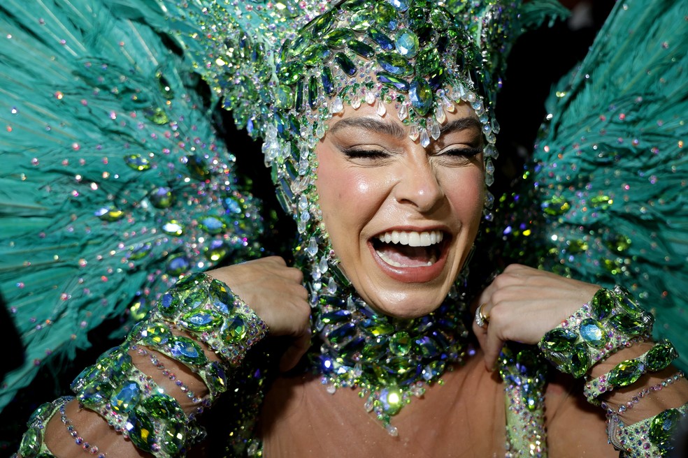 Fabiola de Andrade para o desfile da Mocidade — Foto: Marcos Serra Lima/gshow