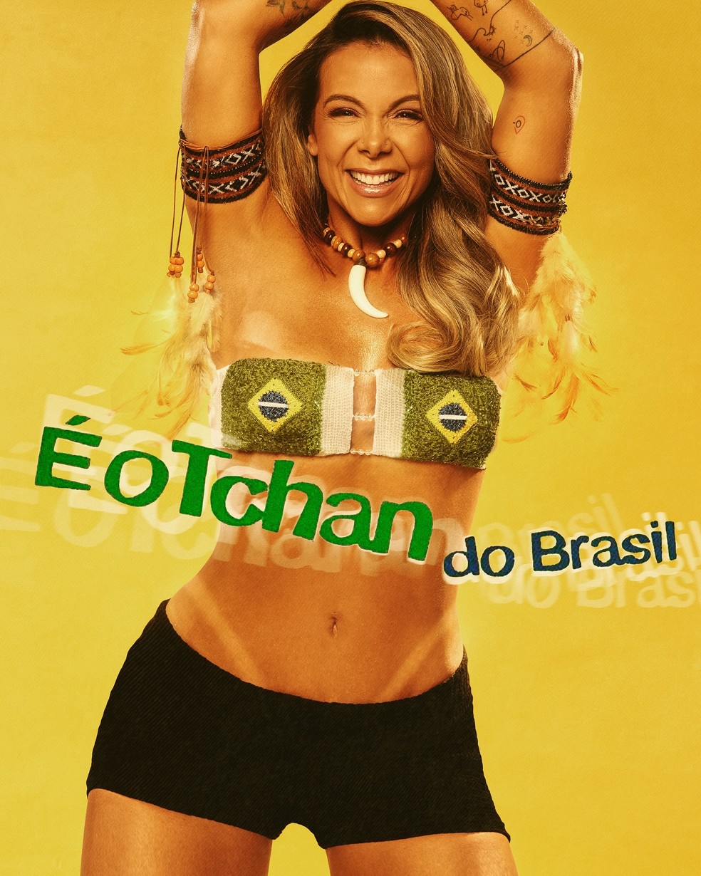 Carla Perez recria capa icônica de disco do É O Tchan | Gshow