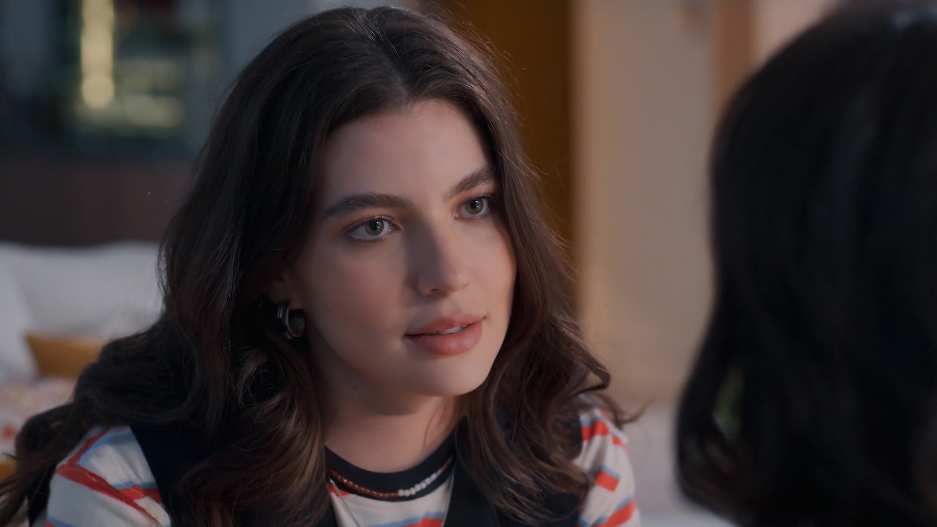 Três Graças: Lorena conta para mãe sobre Juquinha e se surpreende com reação