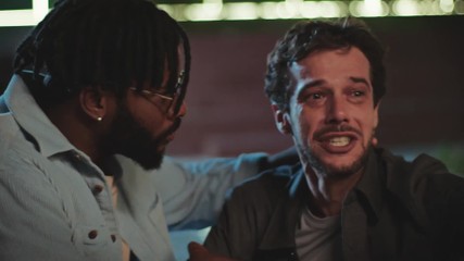 Luca é expulso da galeria