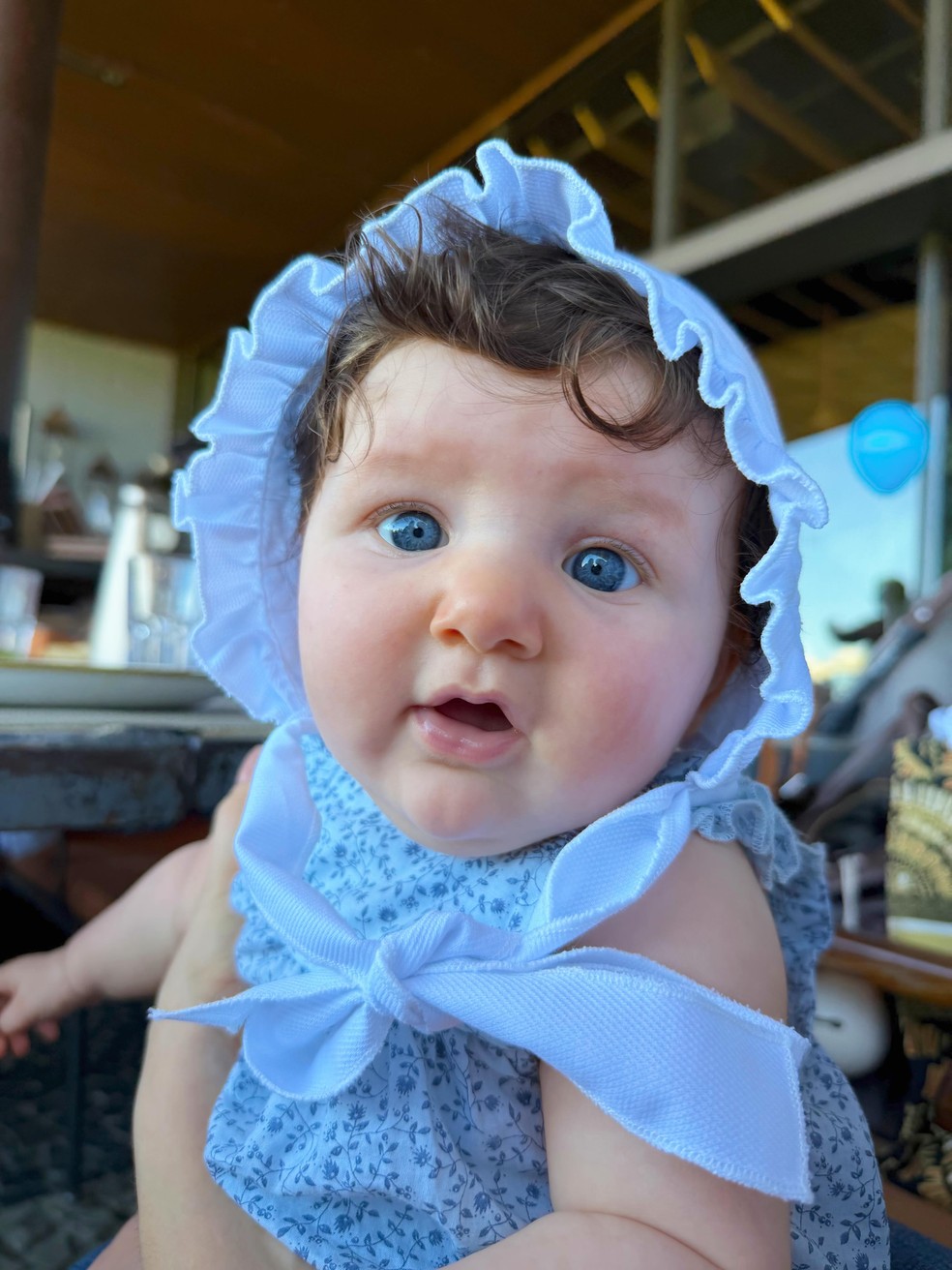 Camila Queiroz posta registros inéditos com a filha Clara e se declara: 'A vida toda sonhei com você' — Foto: Reprodução/Instagram