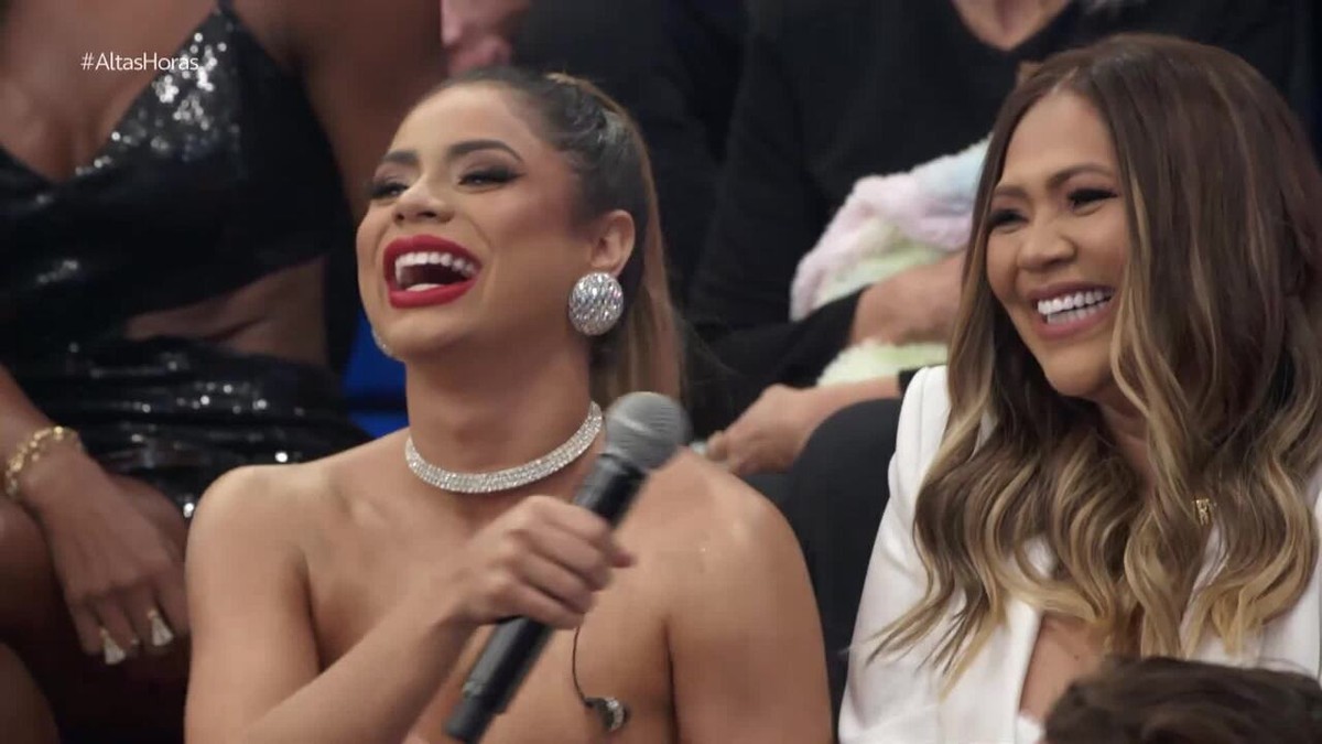 Lexa conta que seu nome é uma homenagem a Xuxa e faz declaração à ...