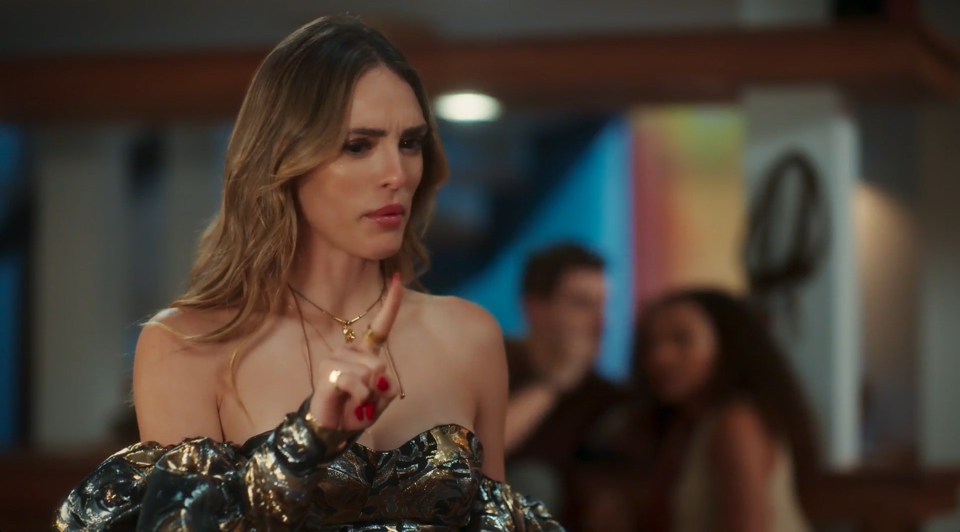 Após comida 'batizada', Naiane ativa modo sincerão e elogia Agrado: 'Te acho linda'