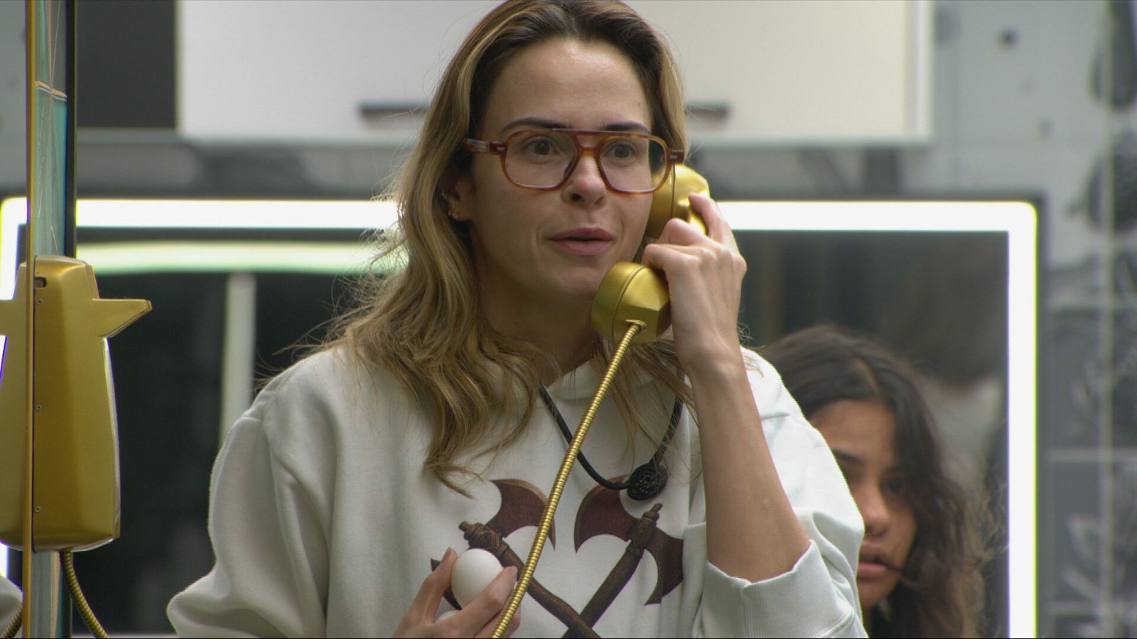 Ana Paula Renault garante pontos extras no Cartola BBB por atender ao Big Fone