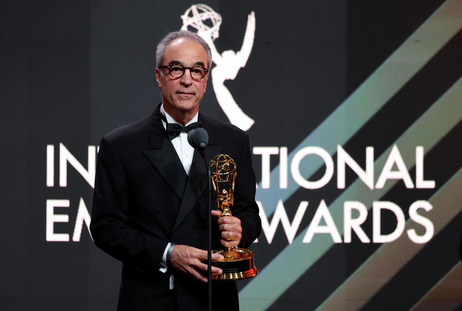 João Roberto Marinho é homenageado como 'Personalidade Mundial da Televisão' no Emmy Internacional 2025