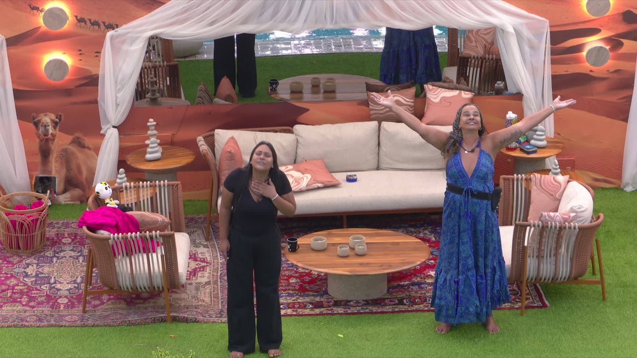 Solange Couto e Chaiany dançam na chuva ao som de Thiaguinho no BBB 26