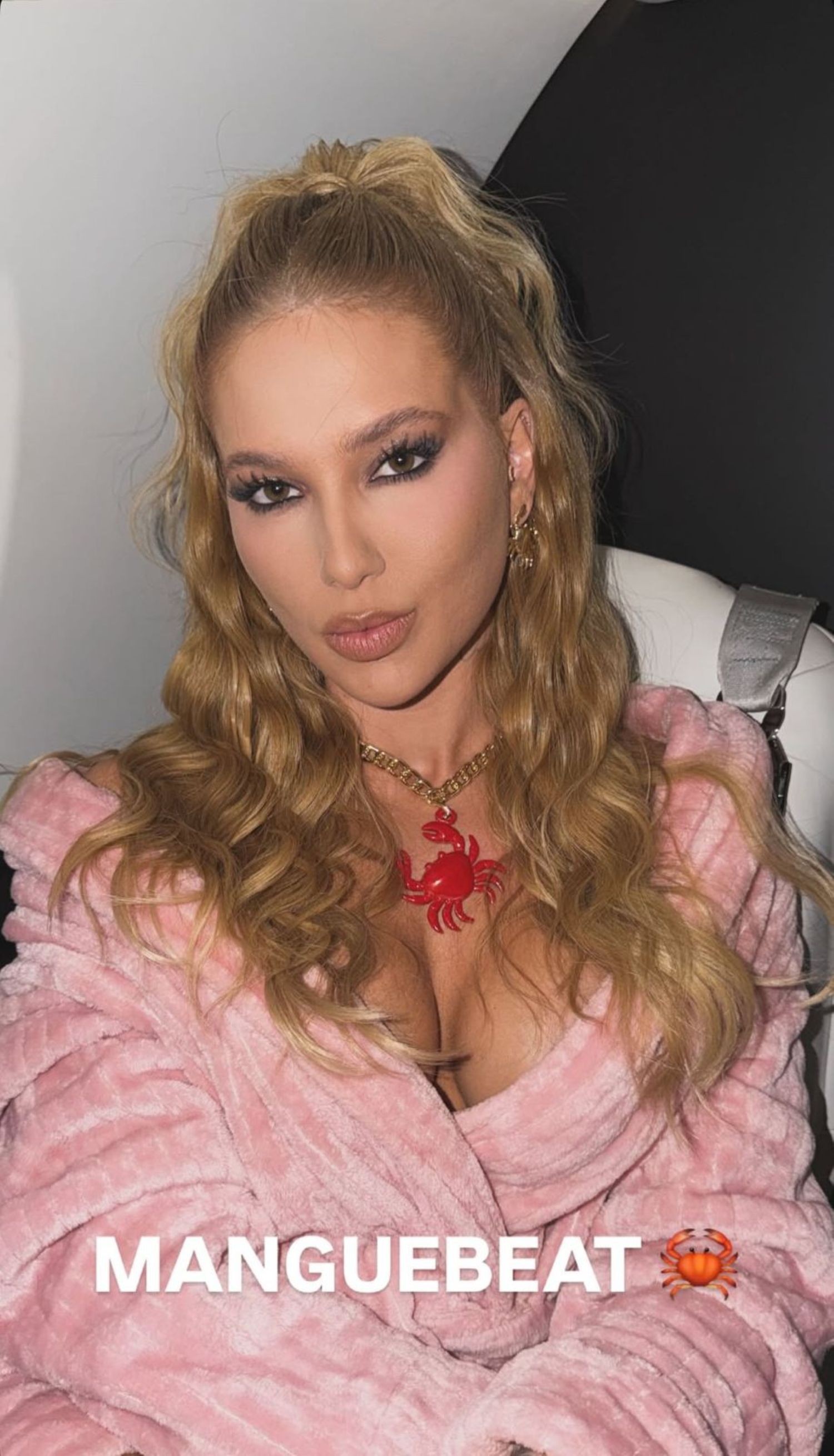 Virginia aposta em caranguejo para ensaio da Grande Rio após temporada em Madri com Vini Jr