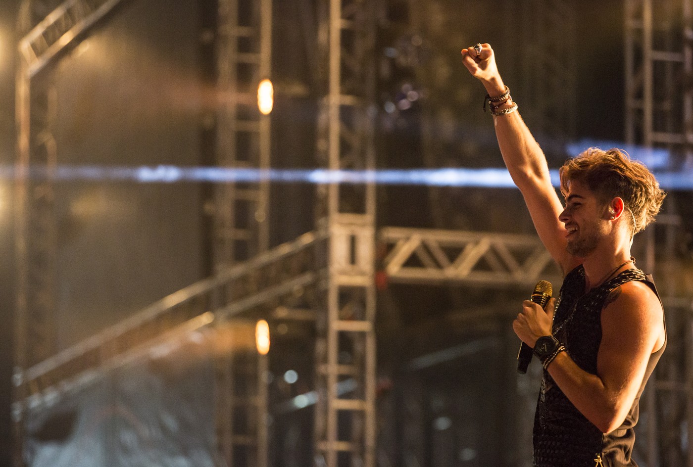 Final ‘Rock Story’: Léo decide voltar aos palcos em grande estilo | Gshow