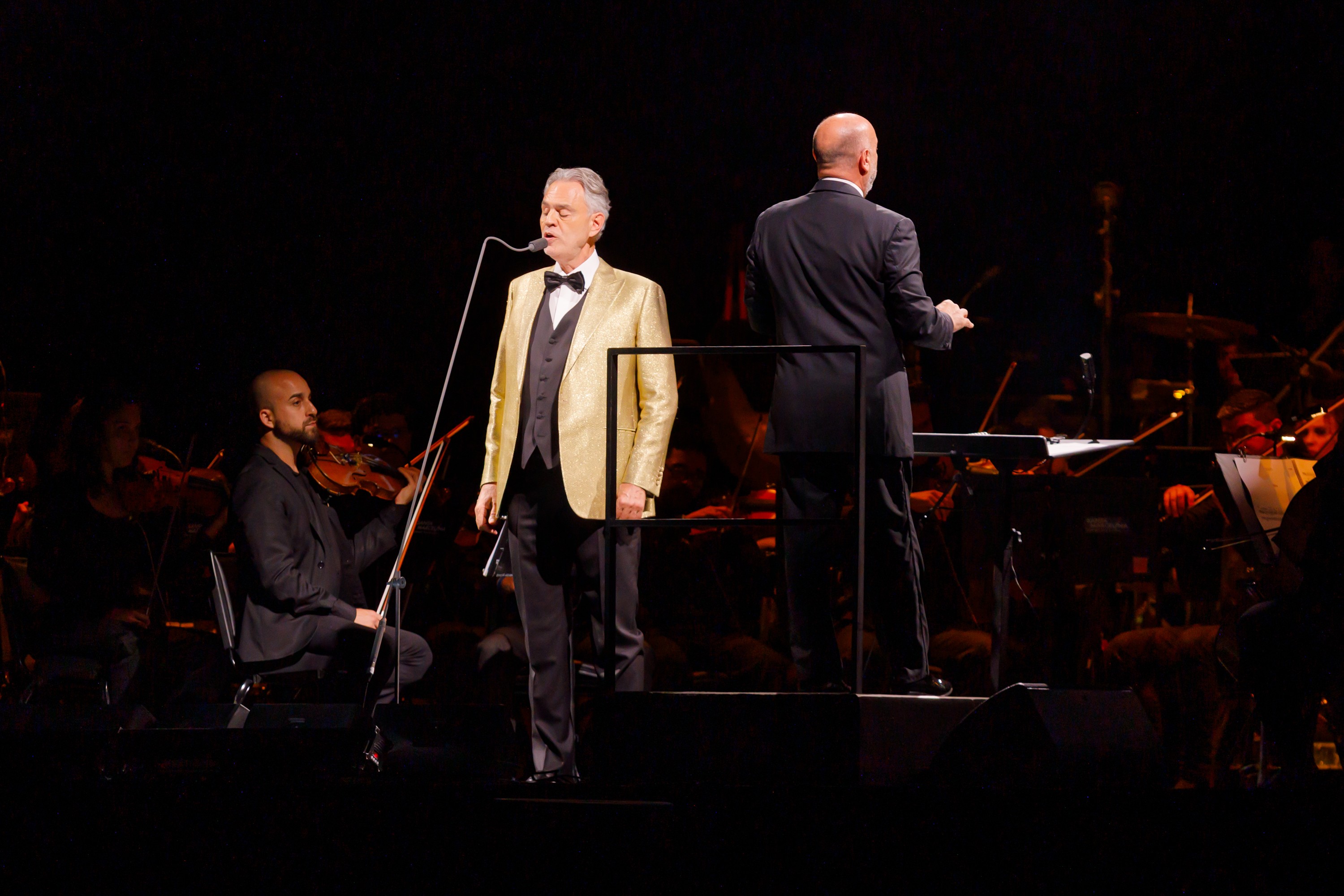 Andrea Bocelli canta em São Paulo