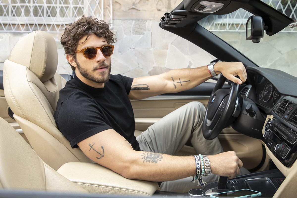 Chay Suede evita julgar Ari em Travessia, mas afirma: 'É mais curioso ...