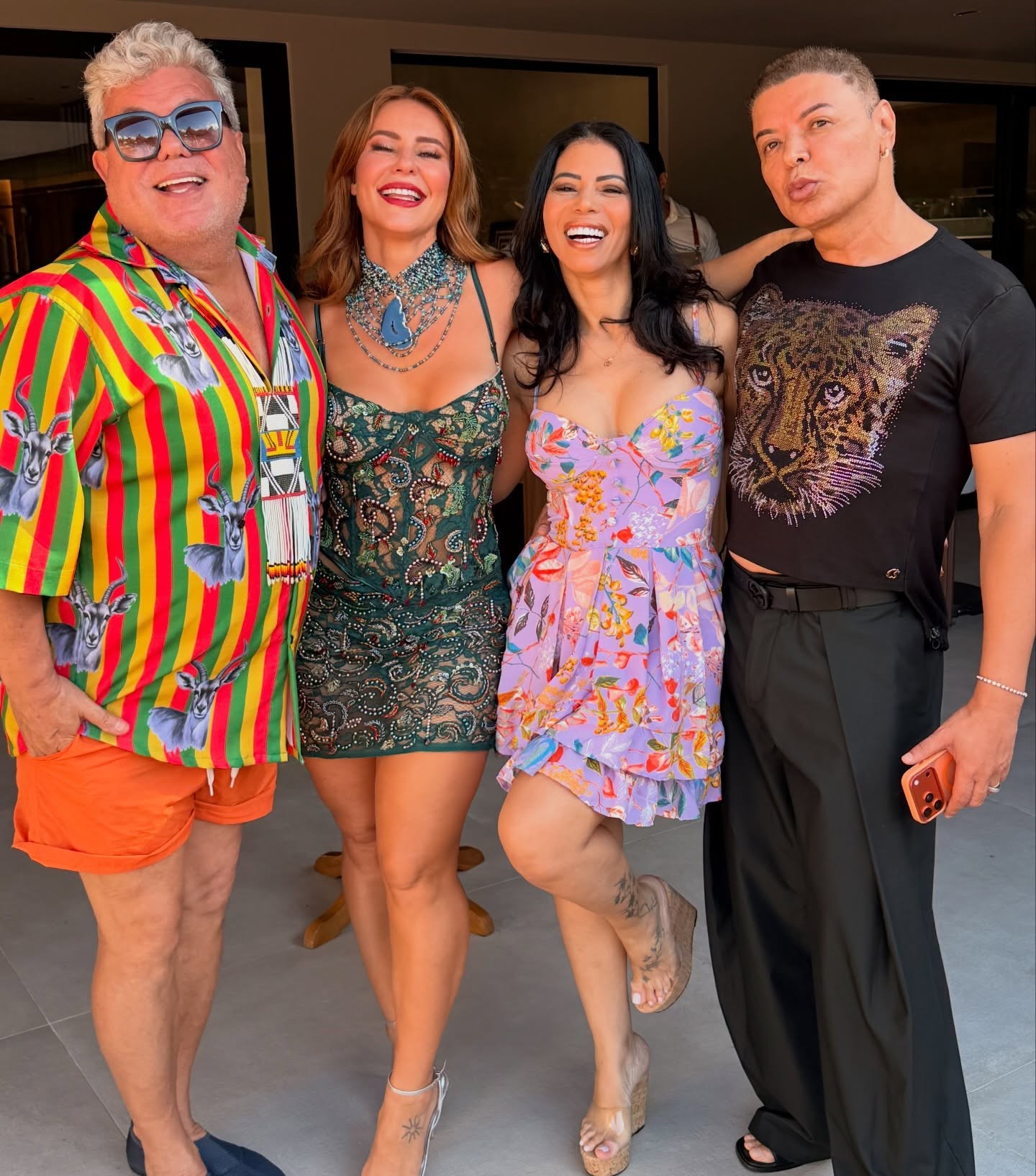 Paolla Oliveira reúne amigos em festão de aniversário com churrasco e samba; veja fotos