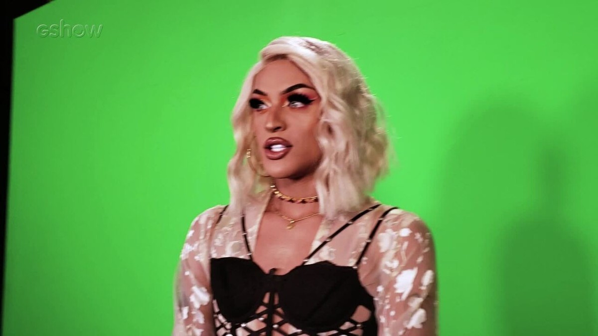Pabllo Vittar define clipe da música 'Seu Crime' 'Atuação, coreografia