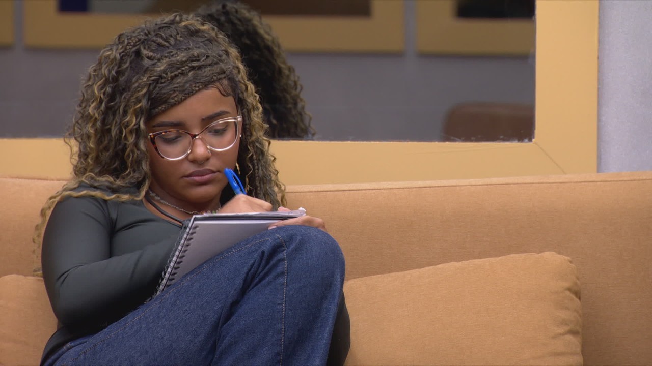 Camille Vitoria escreve carta para participantes do Estrela da Casa; confira!