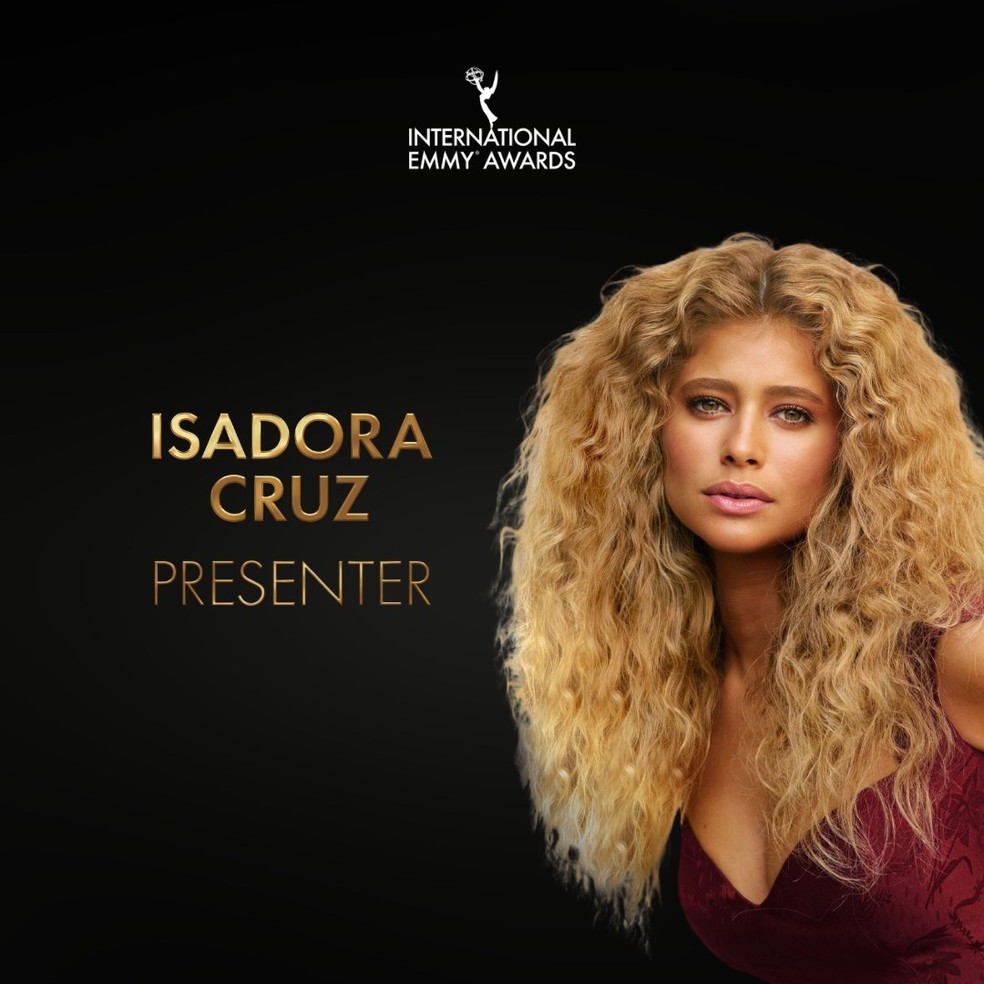 Isadora Cruz apresentou o prêmio de "Melhor Novela" no International Emmy Awards 2024 — Foto: Reprodução Instagram