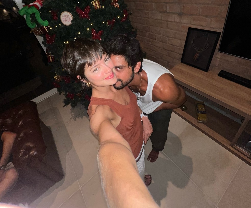 Agatha Moreira e Rodrigo Simas — Foto: Reprodução/Instagram