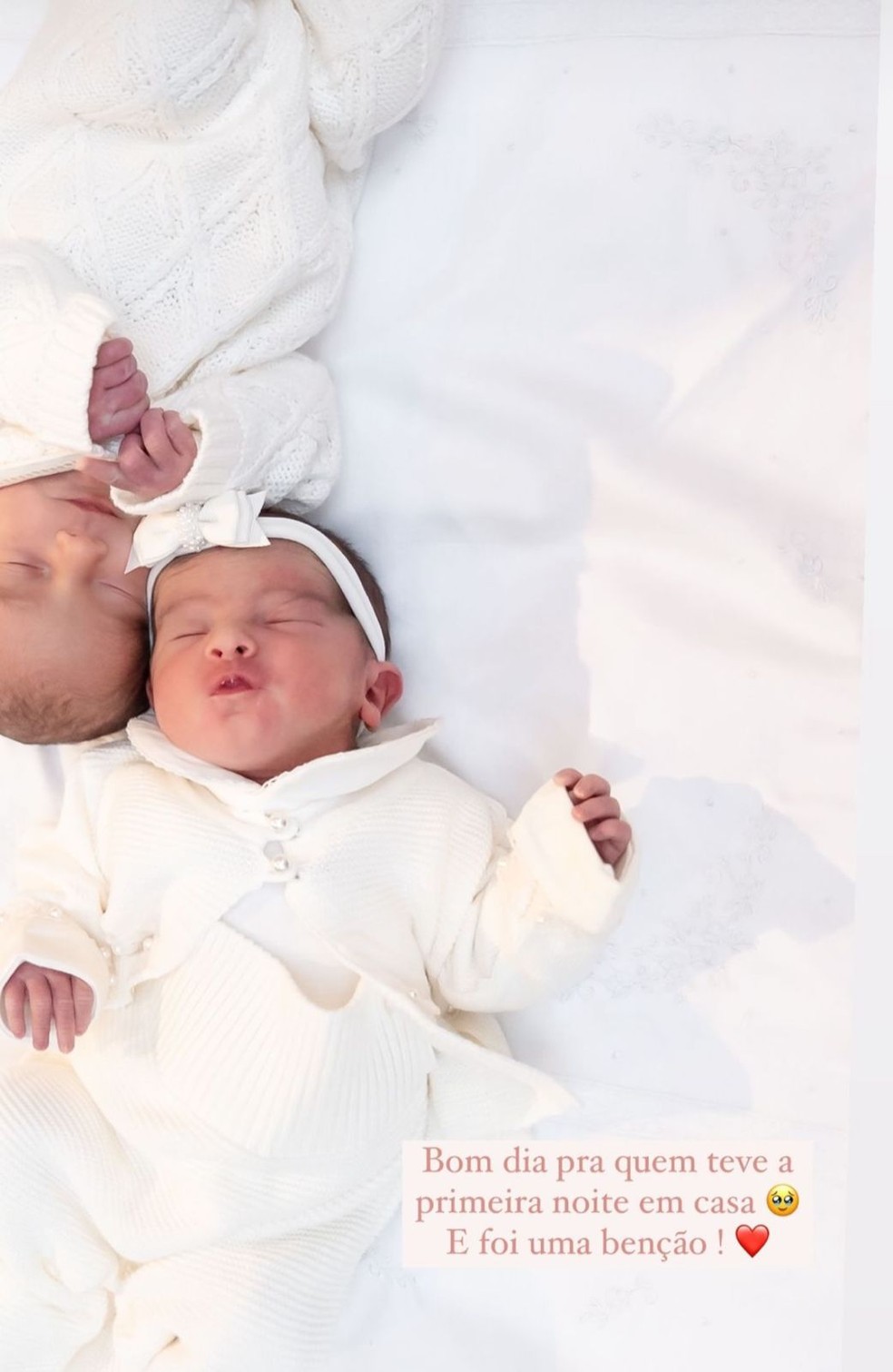 Biah Rodrigues mostra gêmeos após primeira noite em casa — Foto: Reprodução/Instagram