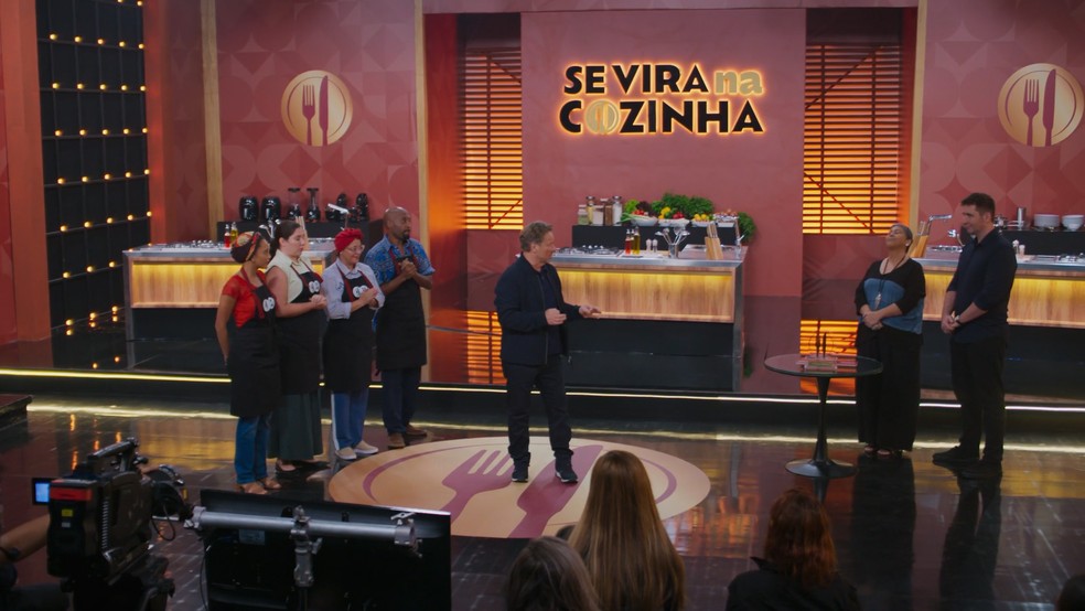 Raquel chega à final de concurso com prêmio de R$ 1 milhão — Foto: Reprodução/TV Globo