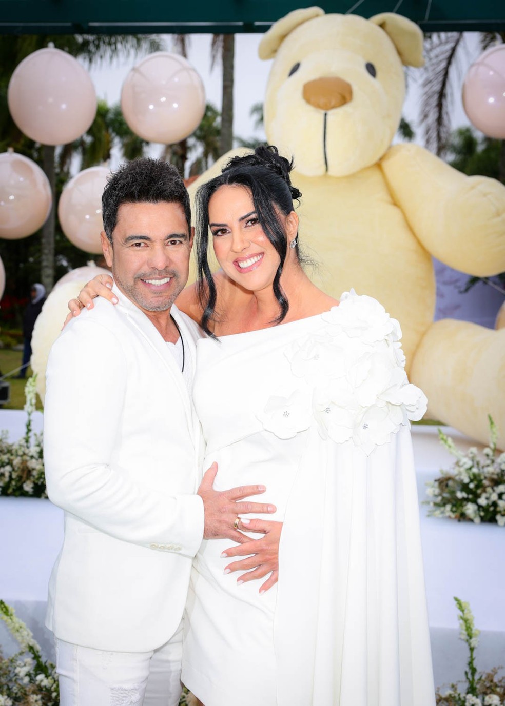 Chá Revelação de Graciele Lacerda e Zezé di Camargo — Foto: brazil news