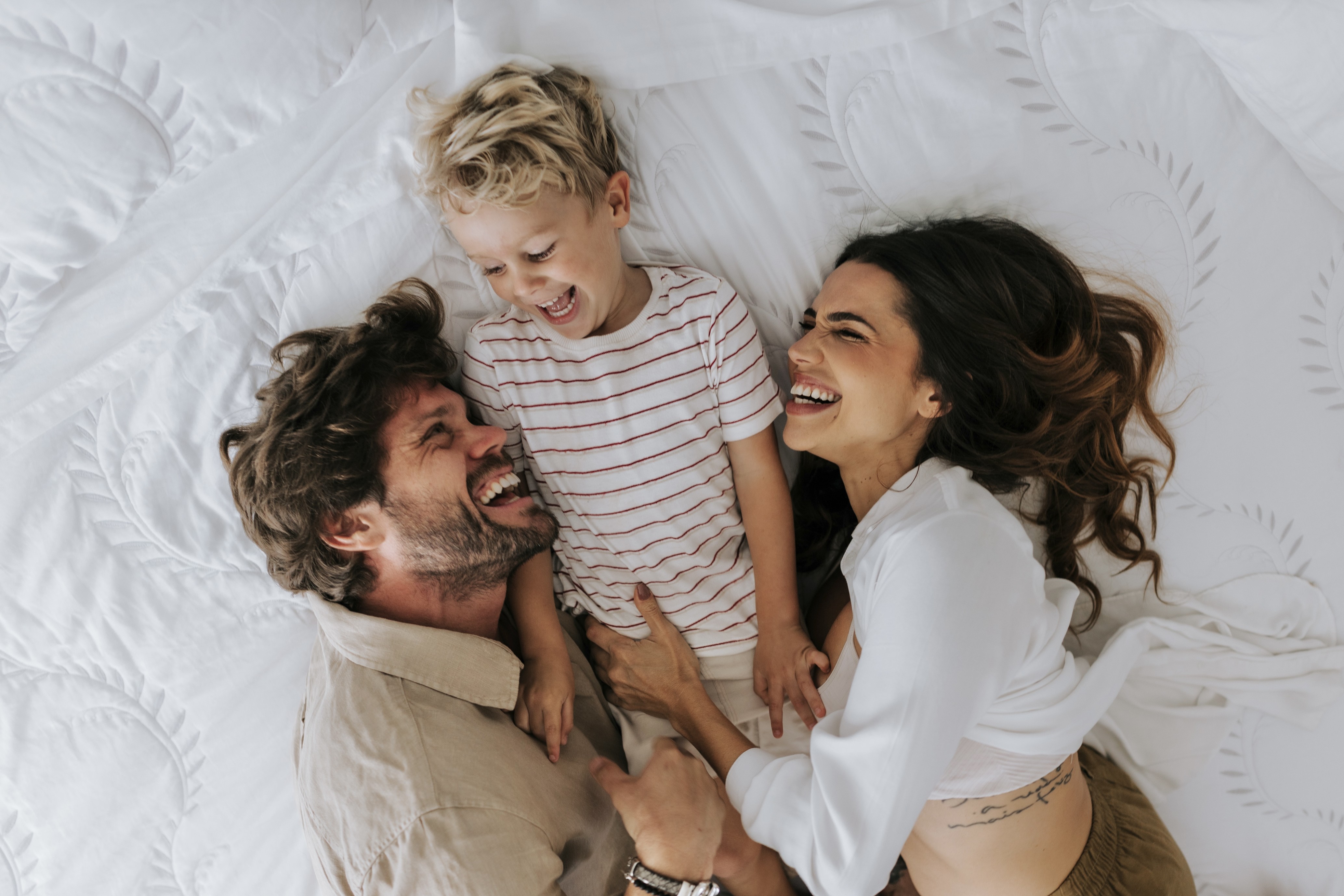 Paula Amorim mostra detalhes da festa surpresa com tema 'radical' para aniversário do filho de 4 anos