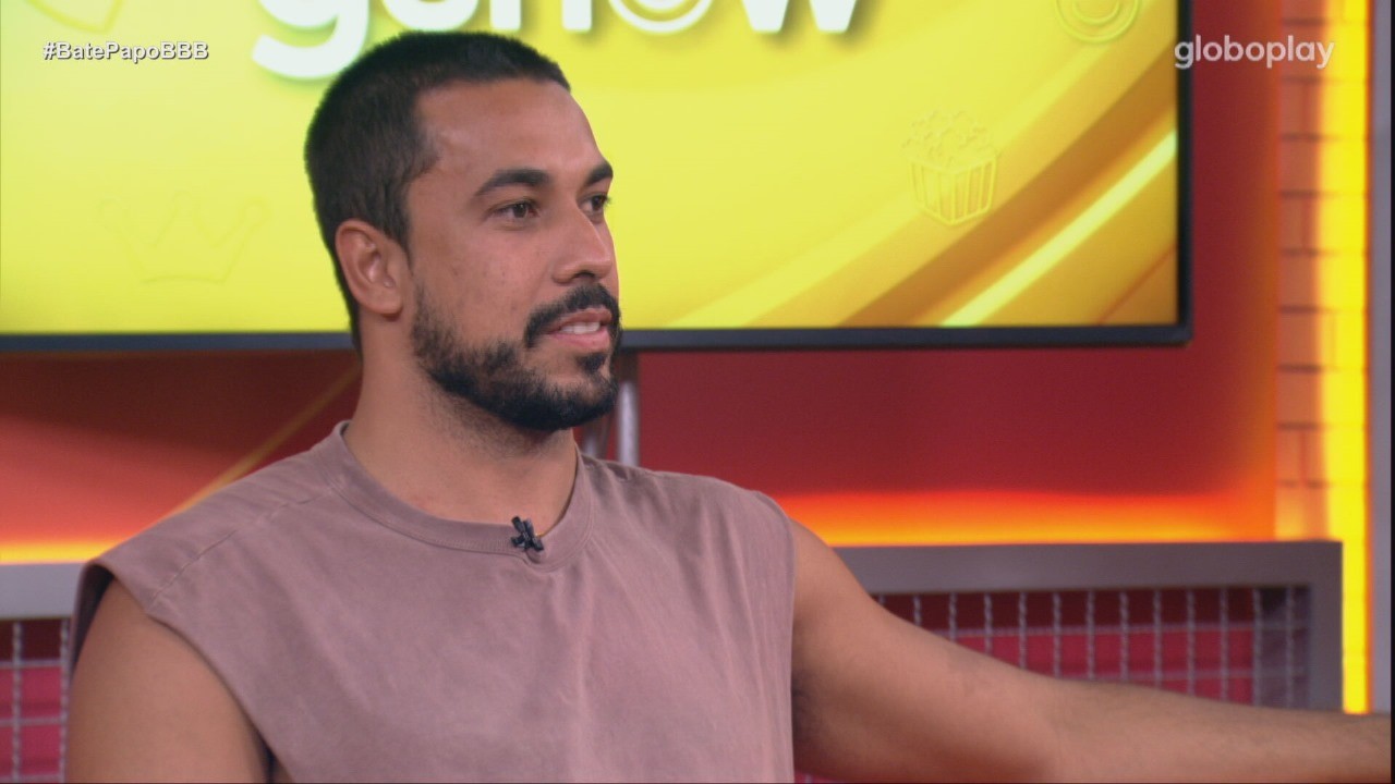 Pedido de desculpas, choro e fofoca negada: veja as reações de Maike no Bate-Papo BBB